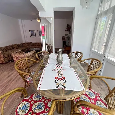 Villa Homekemer A