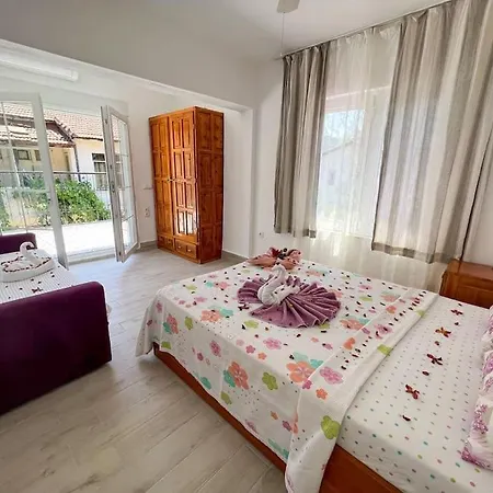 Villa Homekemer A *